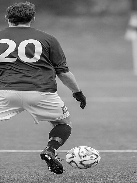 Die Entwicklung der Fußballtrikots: Von der Schlichtheit zum Stil – beliebt wie nie in 2023